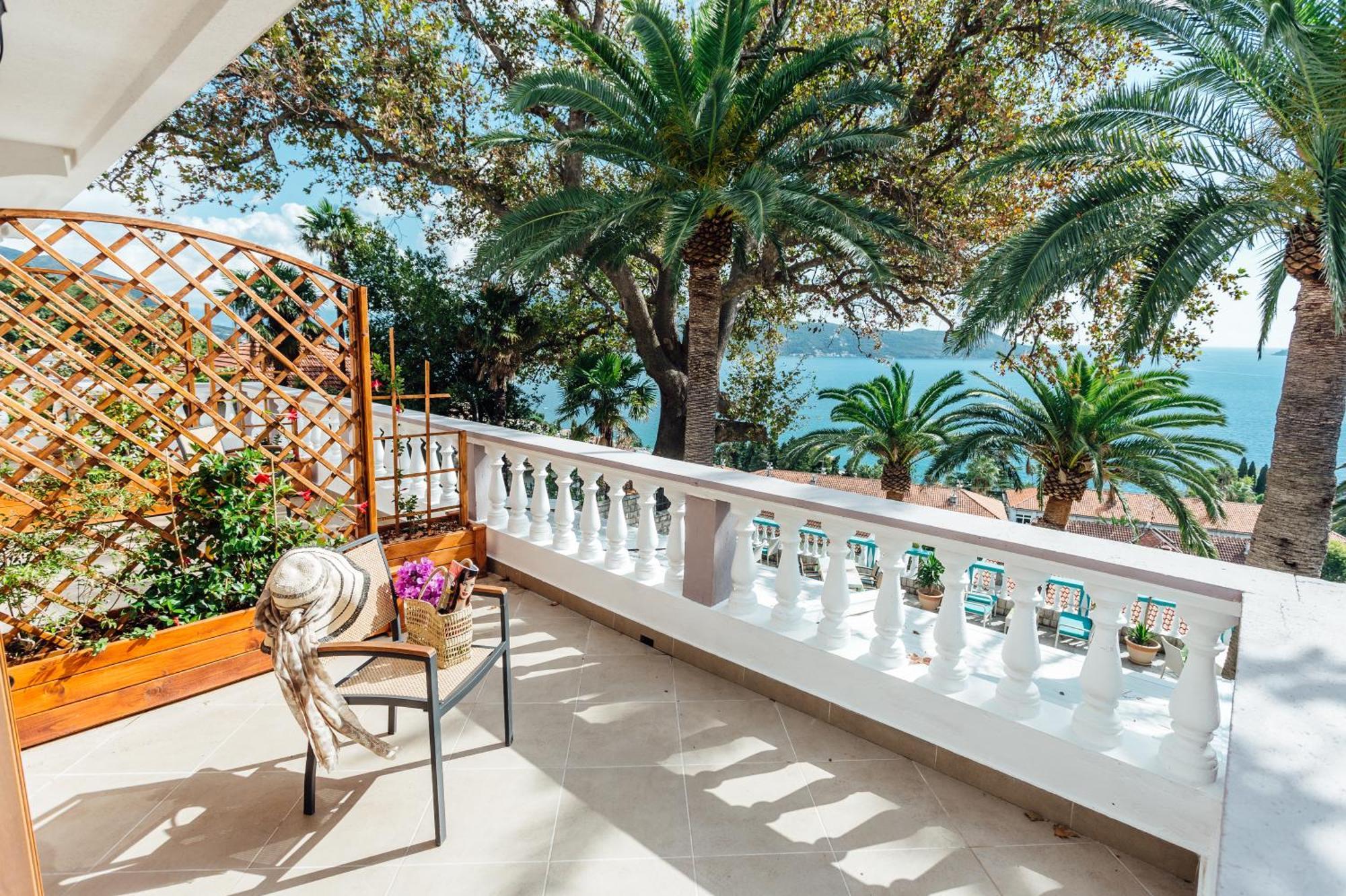 Apartments Belvedere Herceg Novi Rom bilde